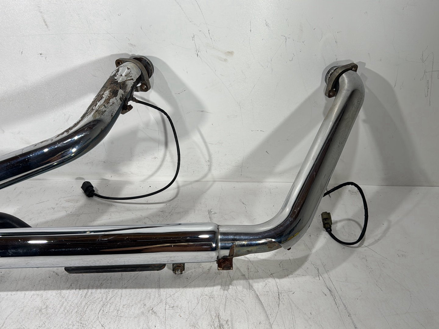 2013 Harley Heritage Softail Classic FLSTC OEM Exhaust Header Pipes Muffler Vance & Hines