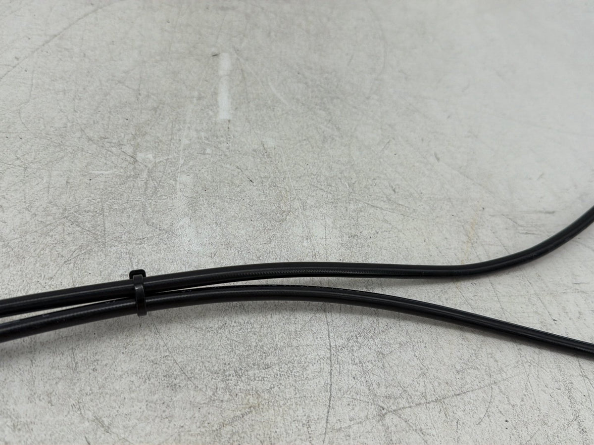 2009 Harley Dyna Street Bob FXDB OEM Front Brake Hose Line Pipe