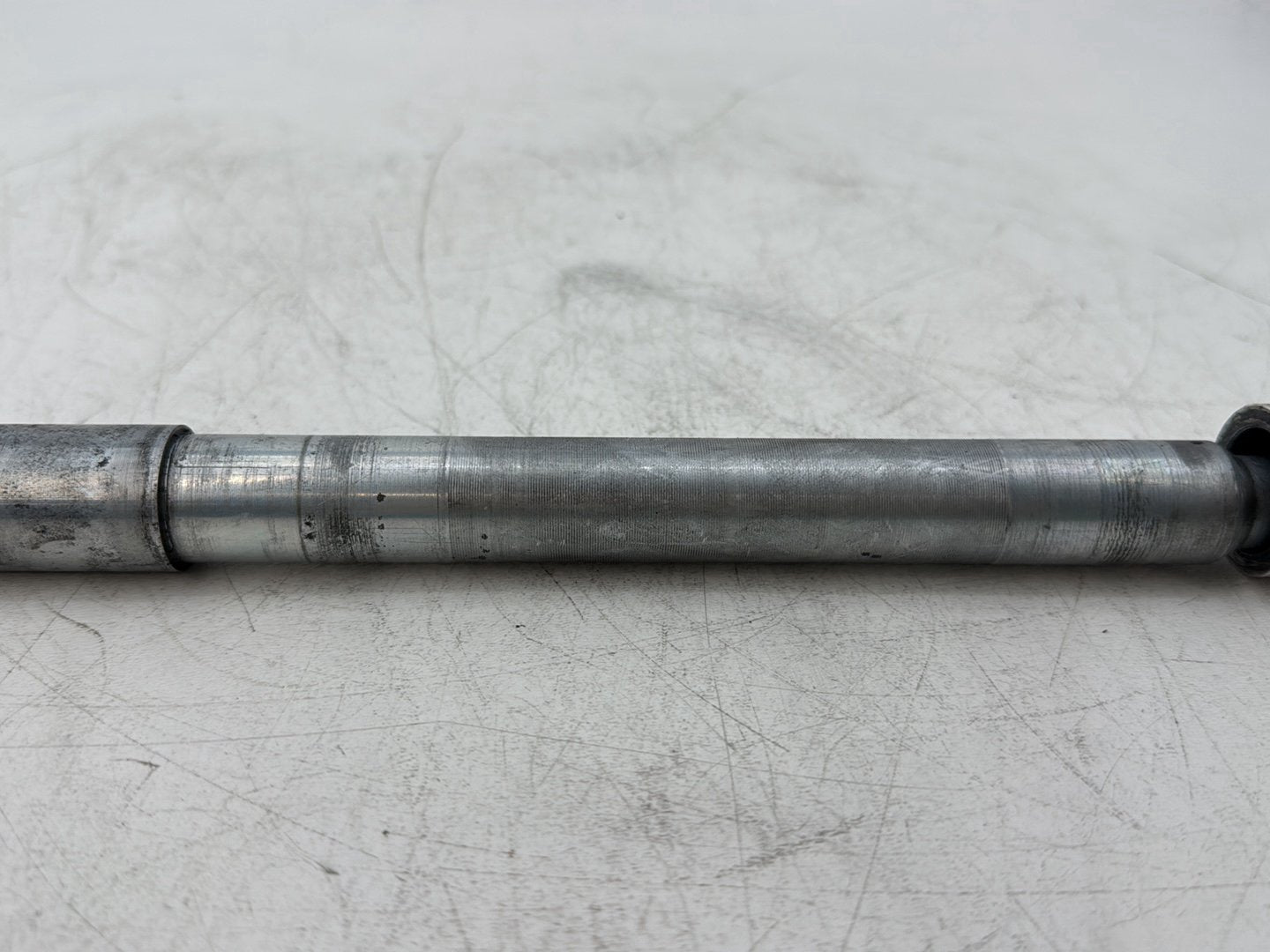 2014 Harley Street Glide Touring FLHXS OEM Front Wheel Axle Bolt Shaft