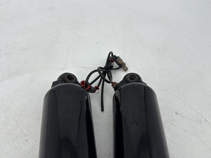 1999 - 2006 Harley-Davidson Touring Road King Police Rear Left Right Shock Absorbers 54565-97A