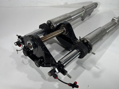 1998 Harley Road King Touring FLHRCI Classic OEM Front Triple Tree Set & LH RH Fork Legs Sliders