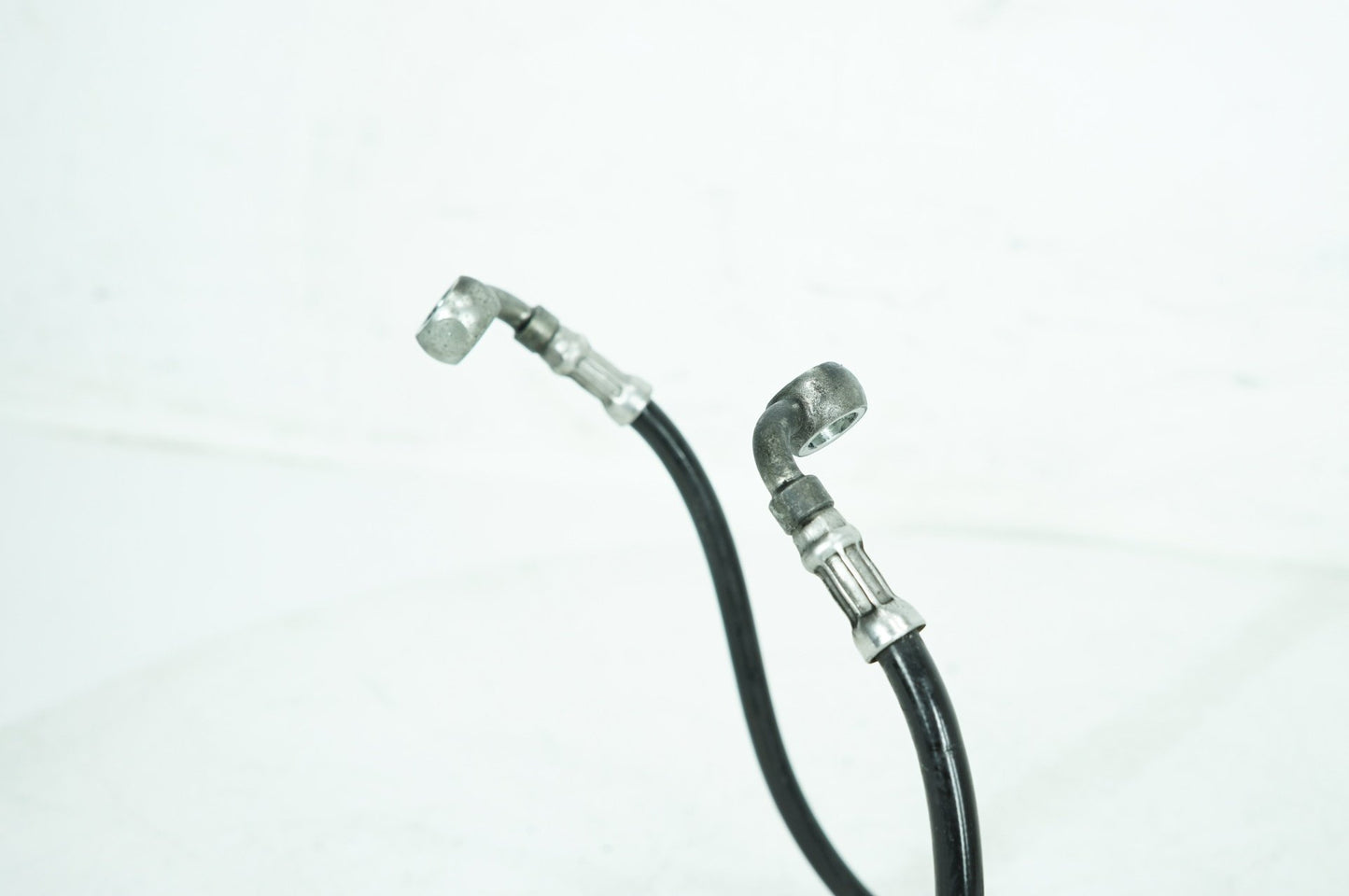 2008 - 2016 Harley-Davidson Touring Electra Glide Ultra Front Brake Hose Line Pipe ABS 40612-09