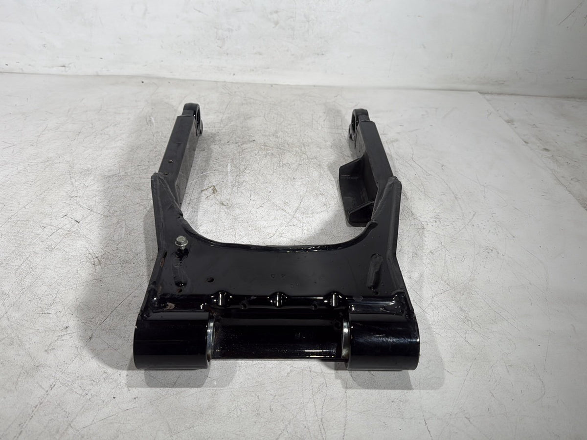 2007 Harley Electra Glide Touring Ultra OEM Rear Fork Swingarm Swing Arm