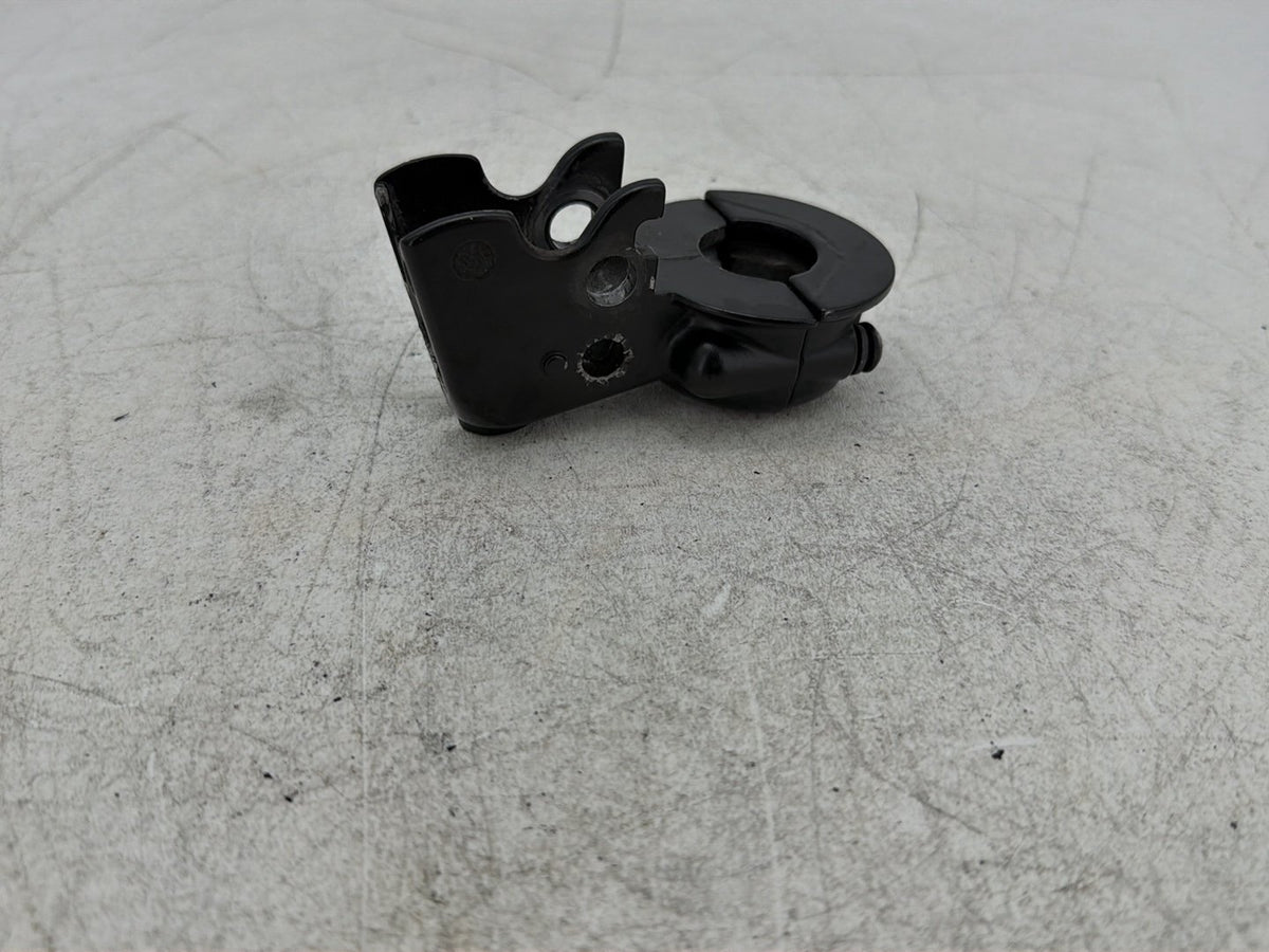 2003 Harley Electra Glide Touring OEM Clutch Hand Lever Clutch Perch 38608-96