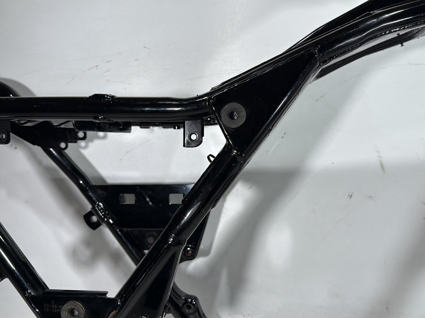 2006 Harley Road King Touring FLHRCI Classic OEM Body Main Frame Chassis SLVG