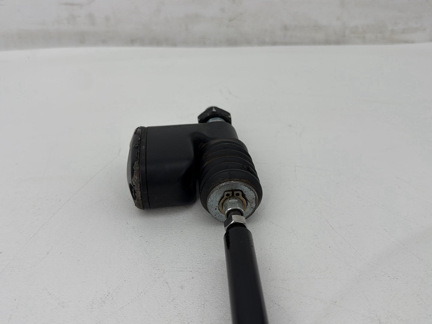 2006 Harley Dyna FXDWGI Wide Glide OEM Rear Brake Master Cylinder Reservoir
