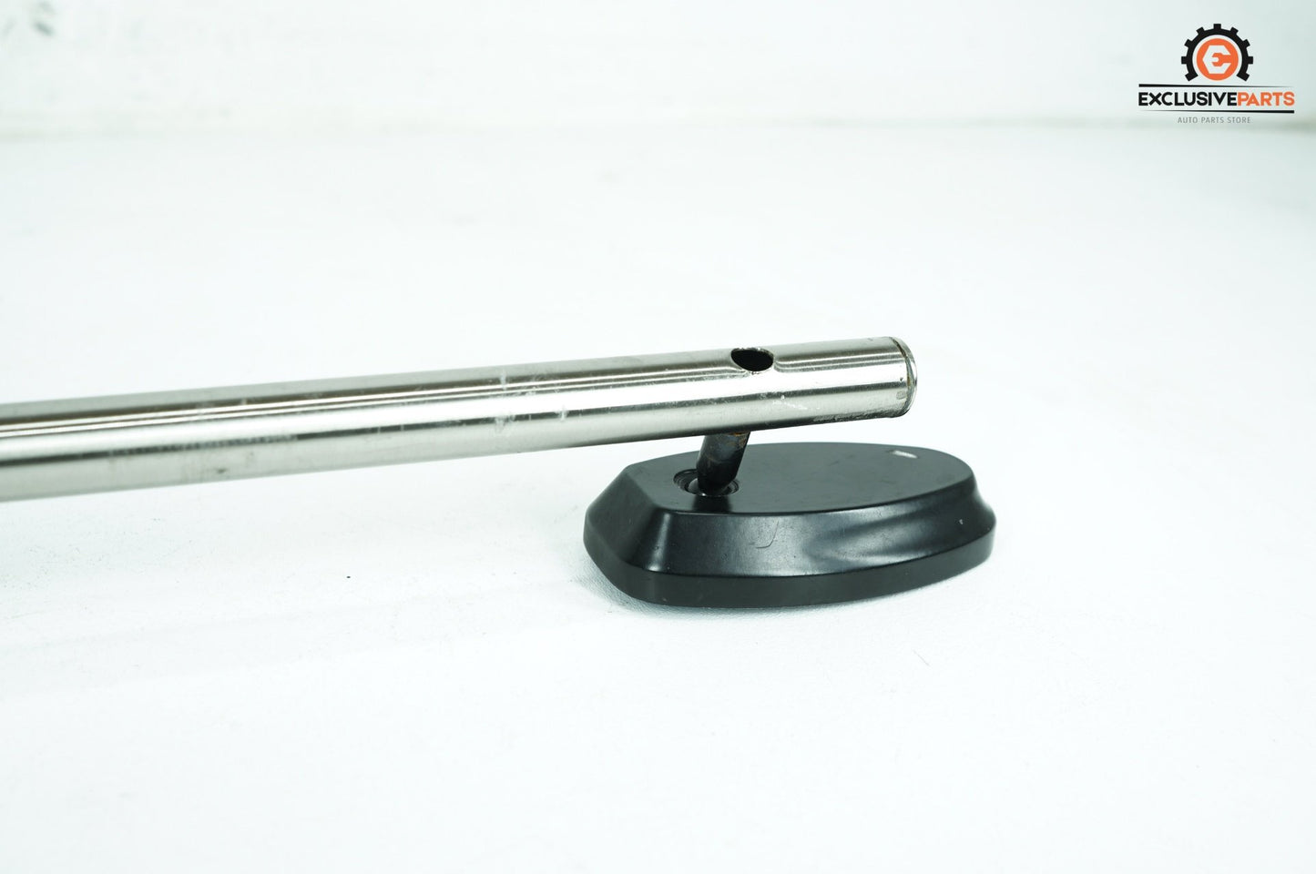 1999 - 2006 Harley-Davidson Softail Deuce Left Right Rear View Mirror Front Bar Support