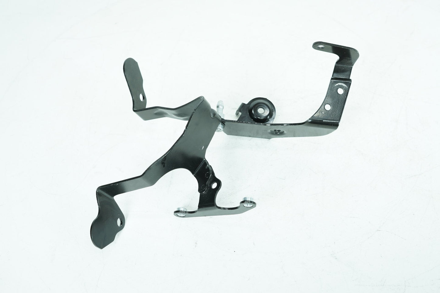 2018 - 2025 Harley-Davidson Softail Street Bob Front Fairing Radio Caddy Mount Holder 47200478