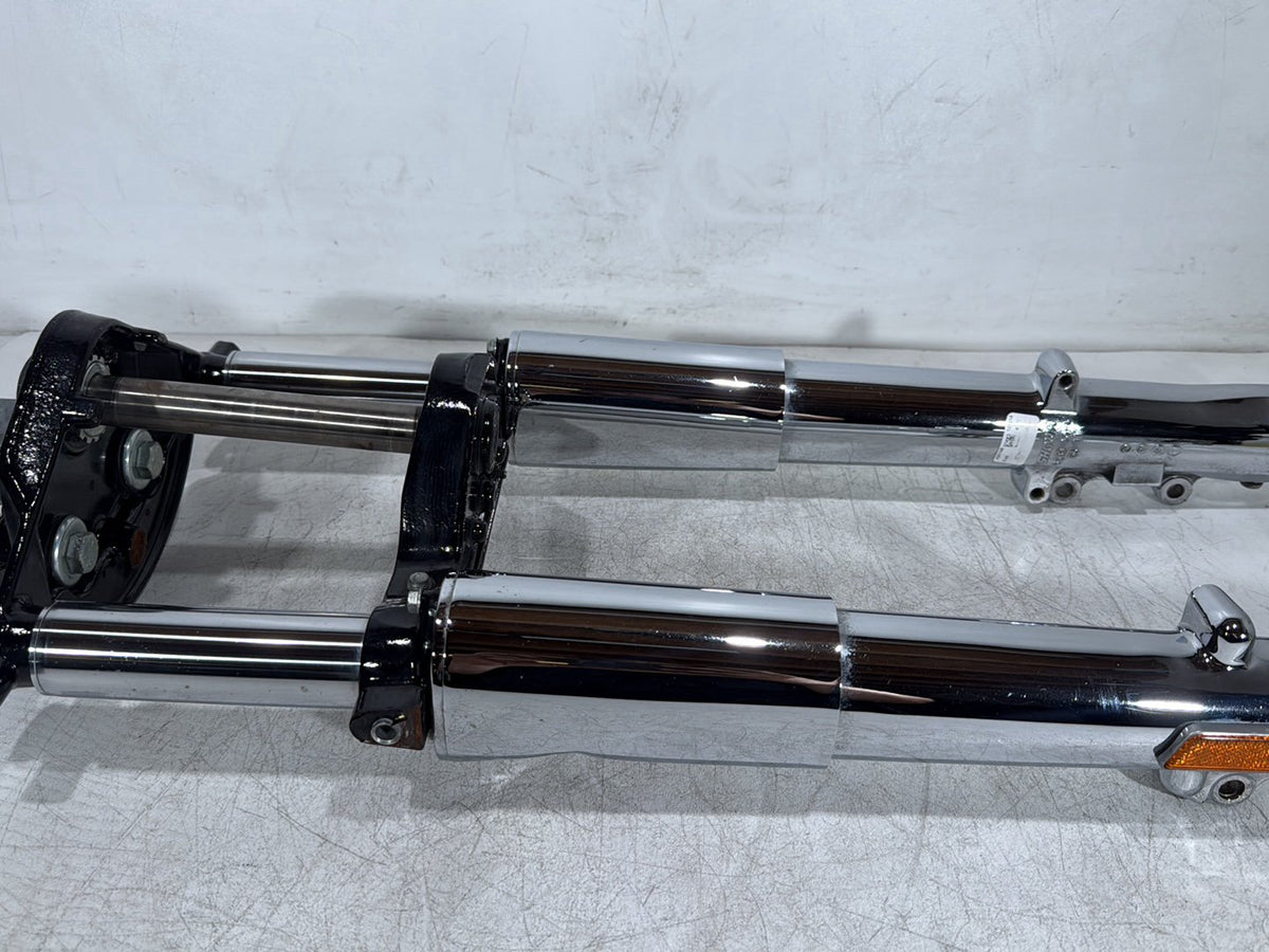 2013 Harley Electra Glide Touring CVO Screamin Eagle OEM Front Triple Tree Set & LH RH Fork Legs Sliders