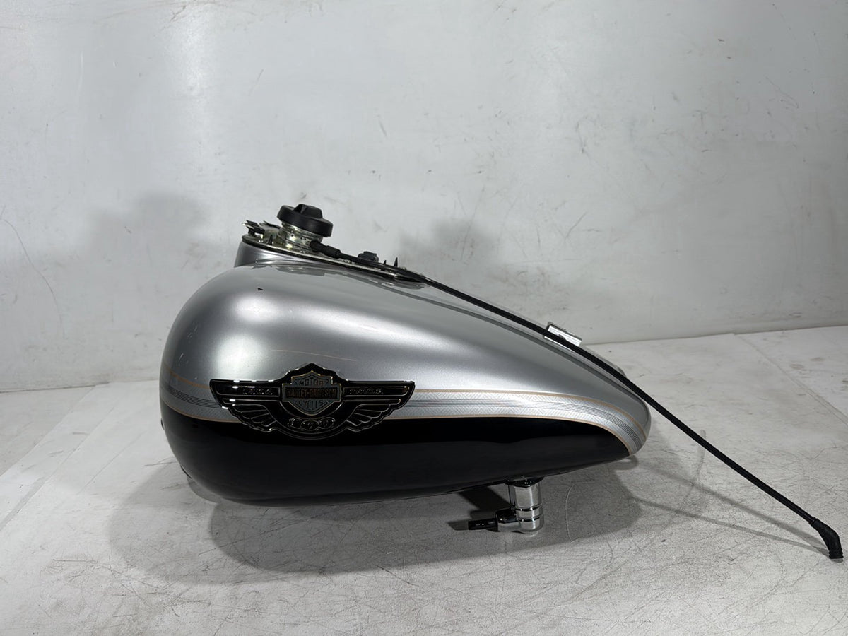 2003 Harley Electra Touring OEM Fuel Gas Tank Gasoline Reservoir ANNIVERSARY