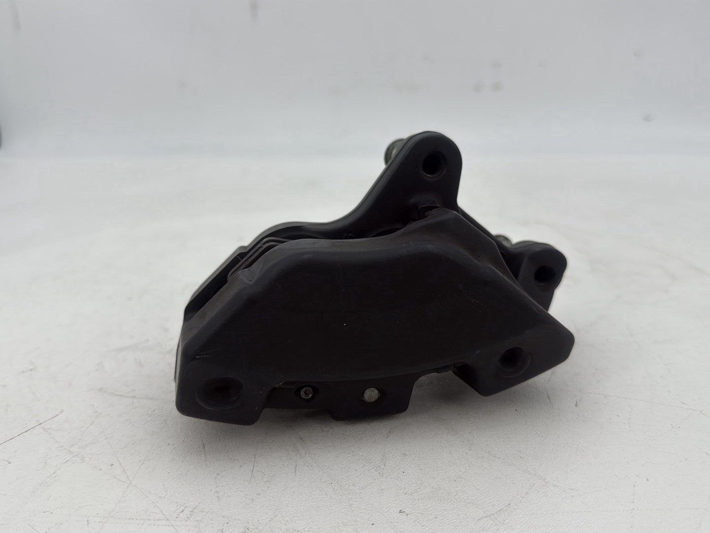 2007 - 2012 Harley-Davidson Touring Electra Glide Ultra Front Right 1 Brake Caliper 44023-08