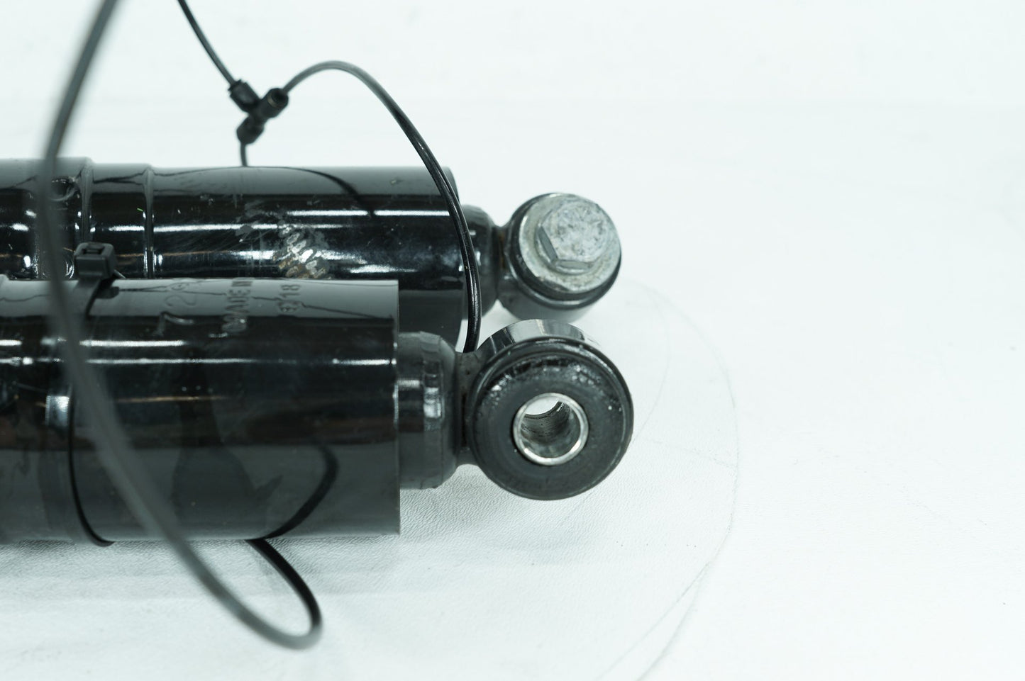 1999 - 2006 Harley-Davidson Touring Electra Ultra Rear Left Right Shock Absorbers 729202