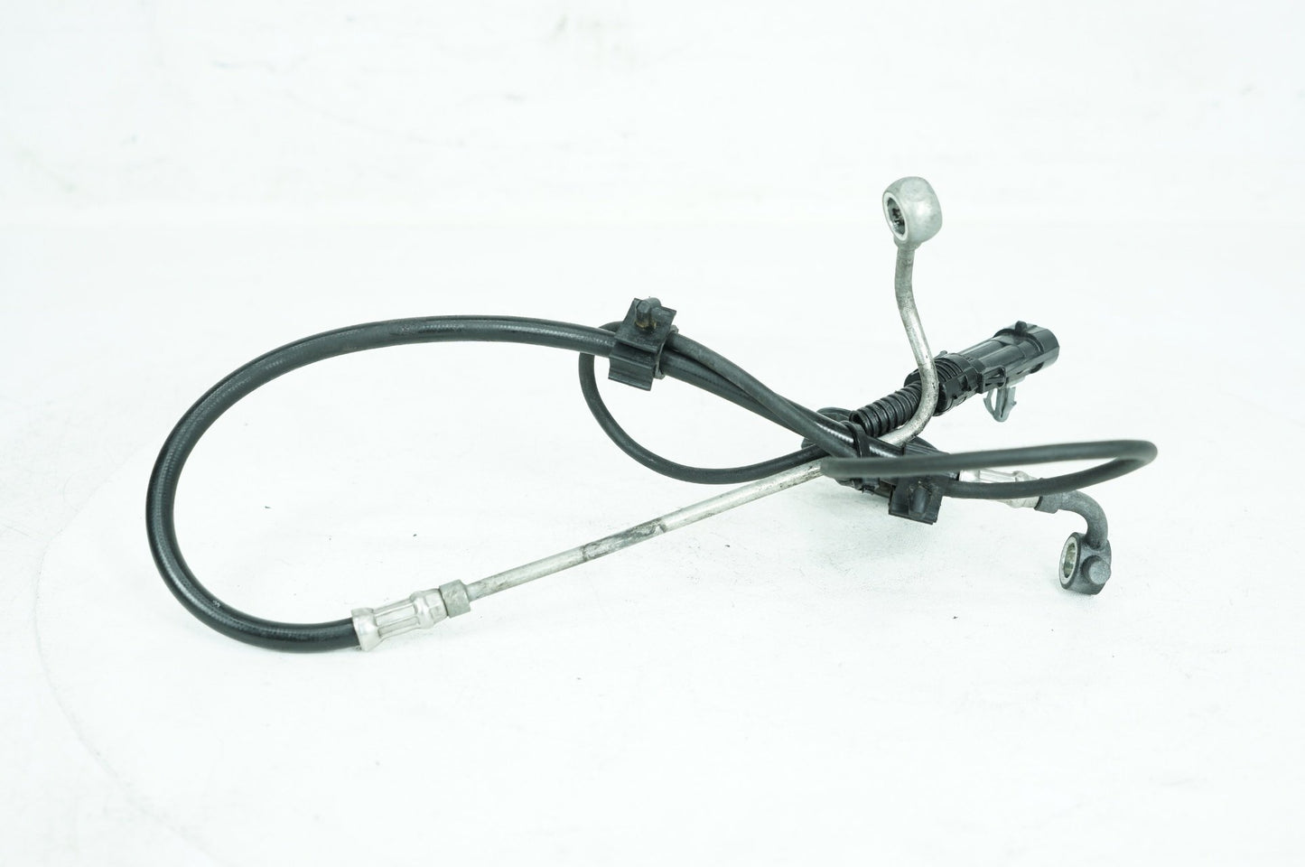 2011 - 2016 Harley-Davidson Touring Road King Classic Rear Brake Hose Line Pipe ABS 40610-09