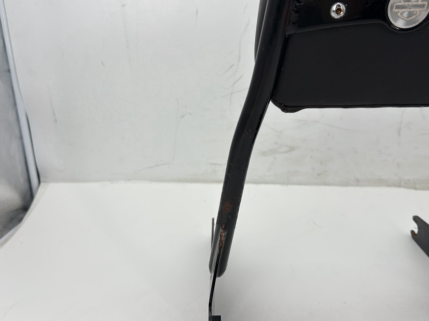 2012 Harley Dyna Fat Bob FXDF 103 OEM Rear Sissy Bar w/ Backrest Cushion Pad
