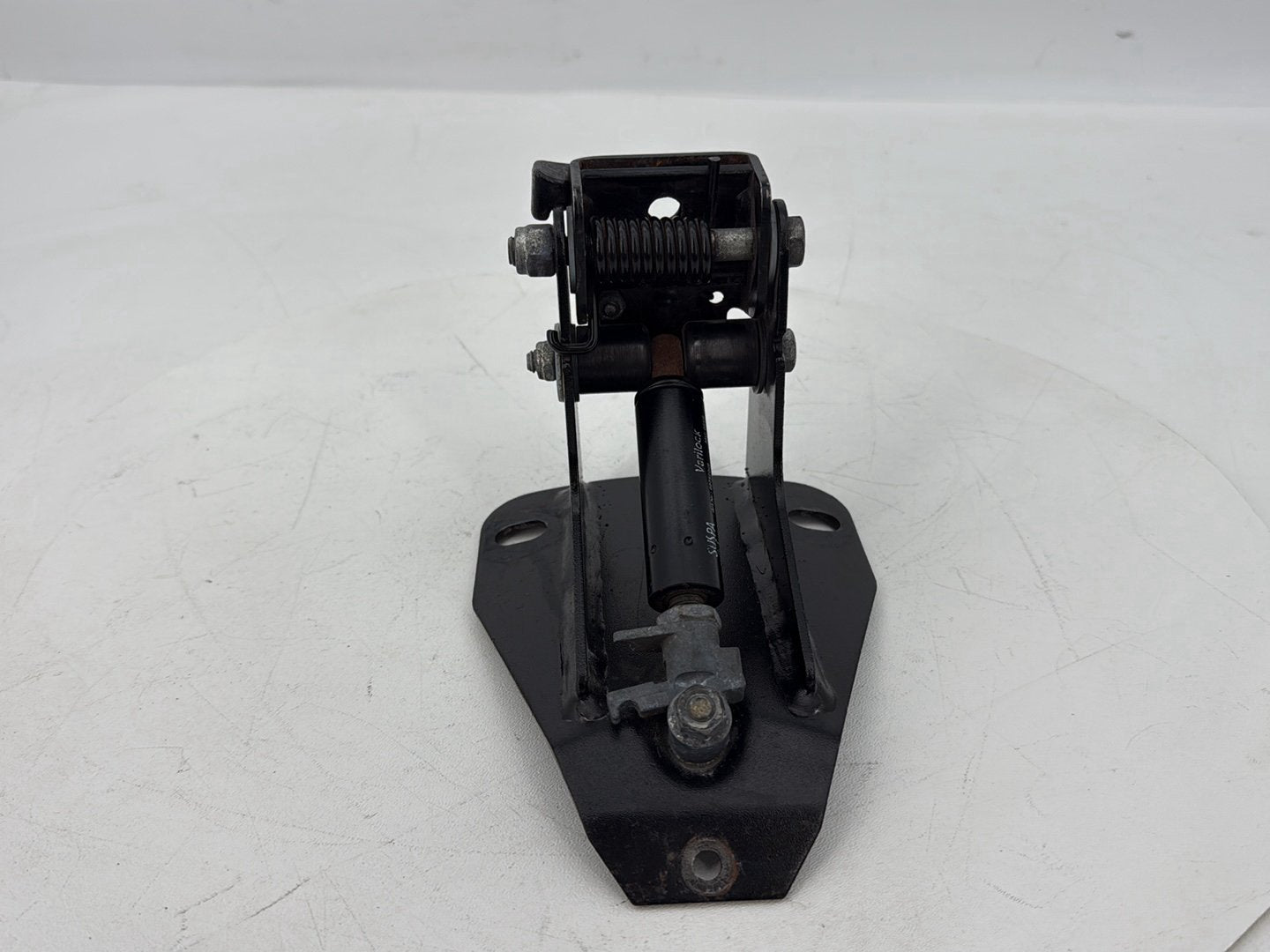 2019 - 2023 Harley-Davidson Touring Street Glide Adjustable Rider Backrest Lift Mount 52482-01A 52482-01A