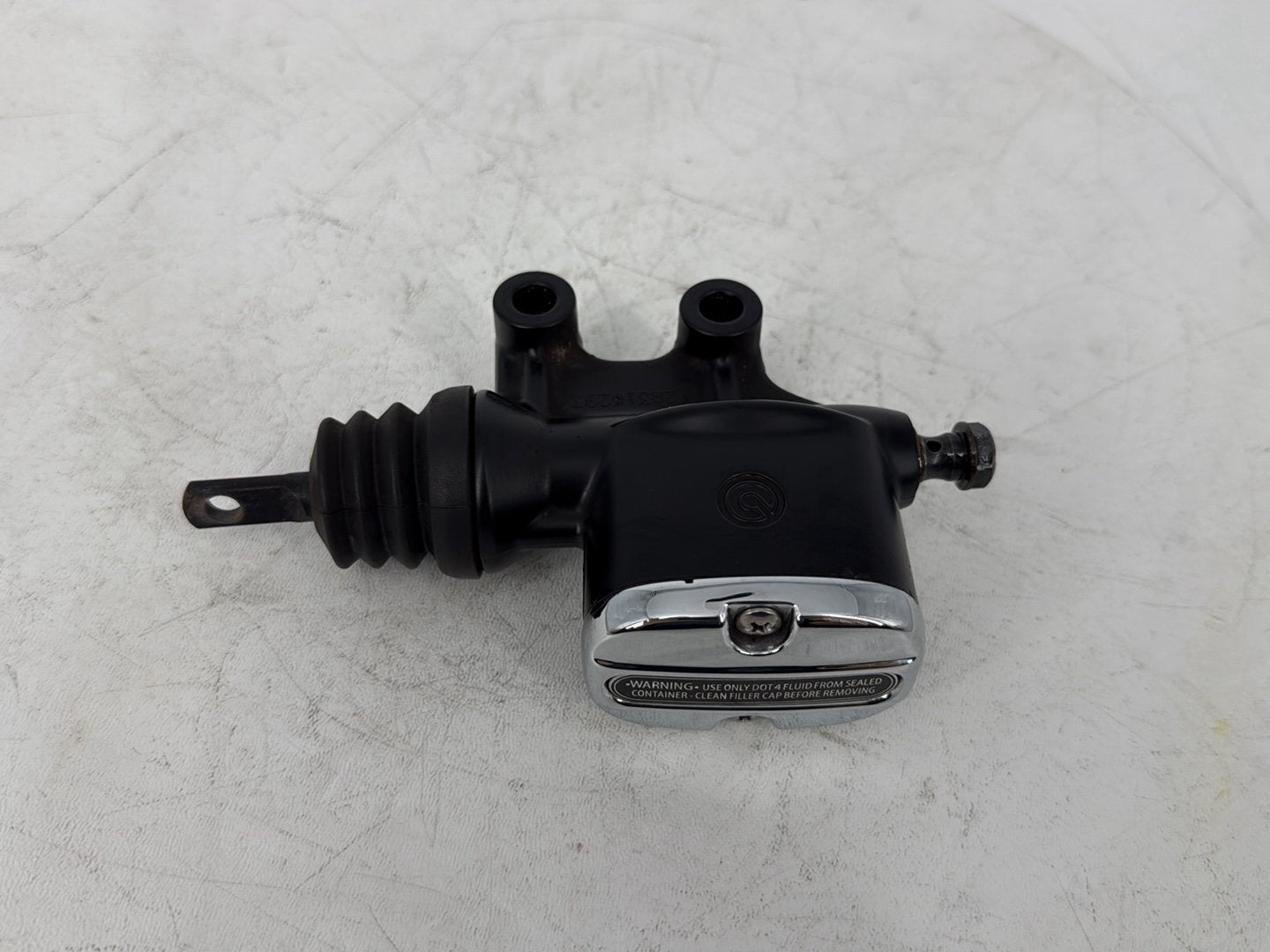 2008 - 2016 Harley-Davidson Touring Street Glide Rear Brake Master Cylinder Reservoir 41763-08C