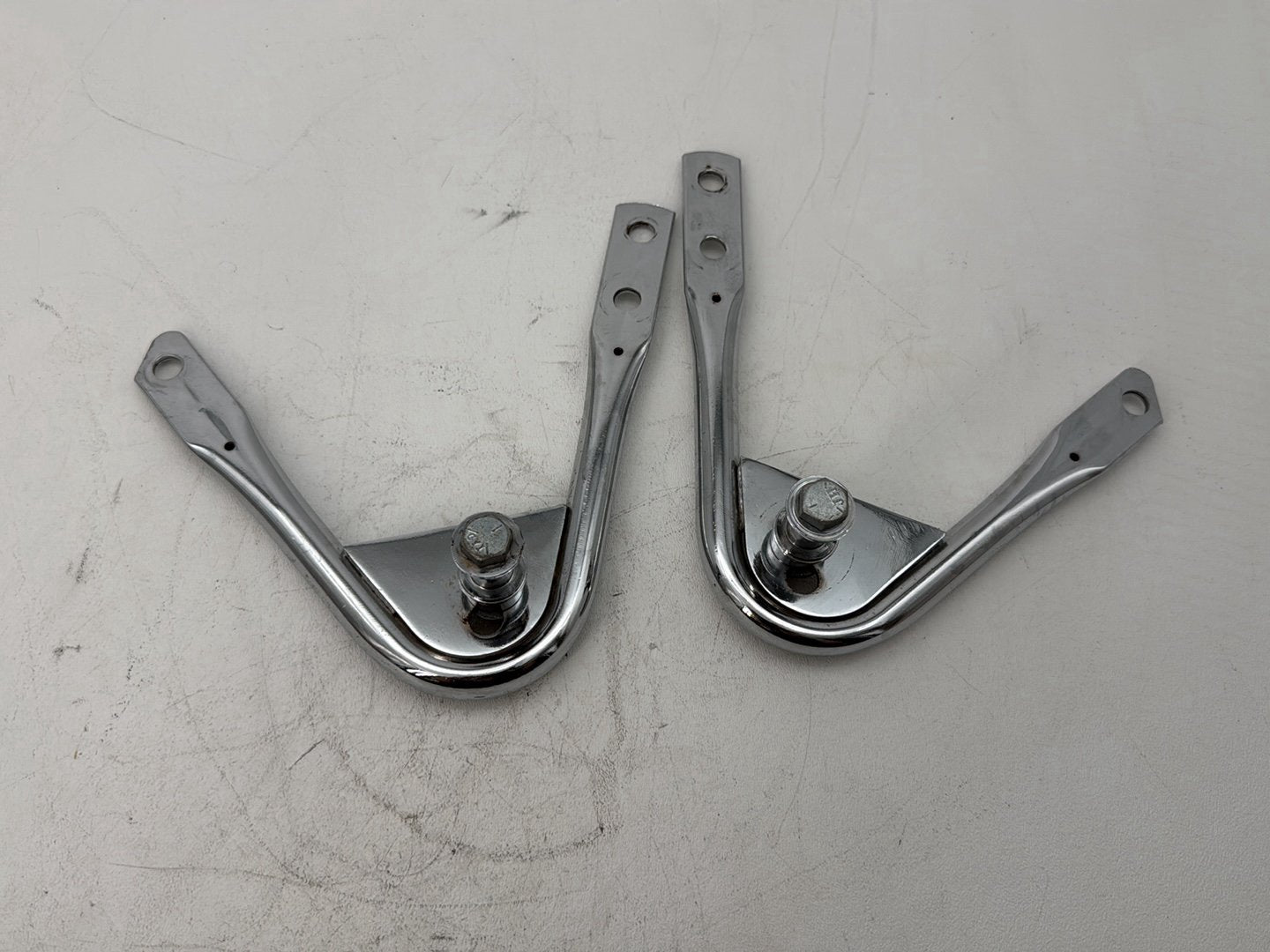 2007 Harley Touring FLHTP Electra Glide Police OEM Detachable Tour Pak Luggage Box Bracket