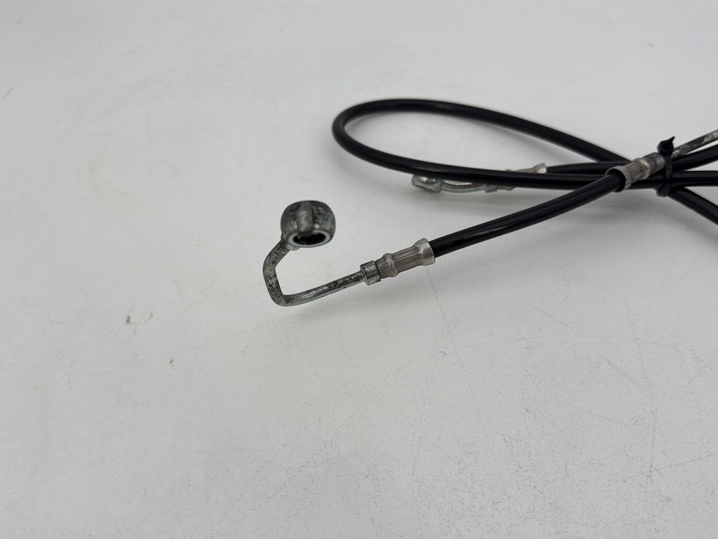 2007 - 2011 Harley-Davidson Touring Street Glide Front Brake Hose Line Pipe ABS 41679-09