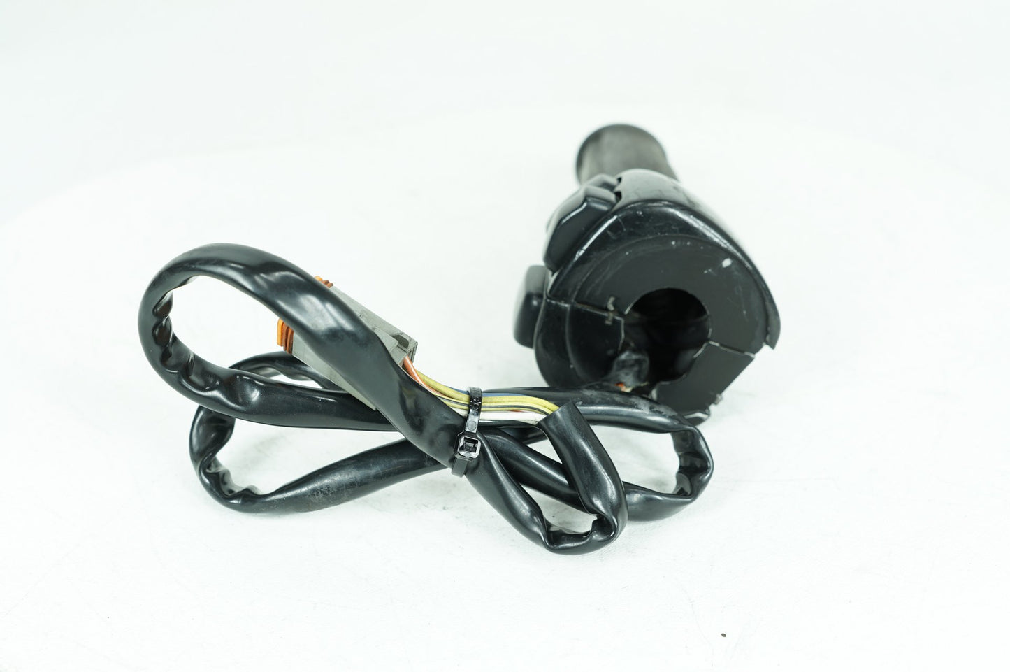 2004 - 2013 Harley-Davidson Sportster Custom Left Turn Signal Headlight Switches Controls 71682-06A