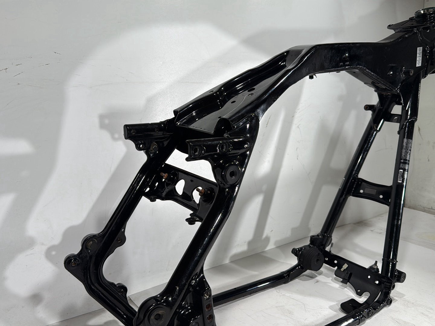 11 Harley Road King Touring Classic Body Main Frame Chassis CLN CLR-BENT Leg-