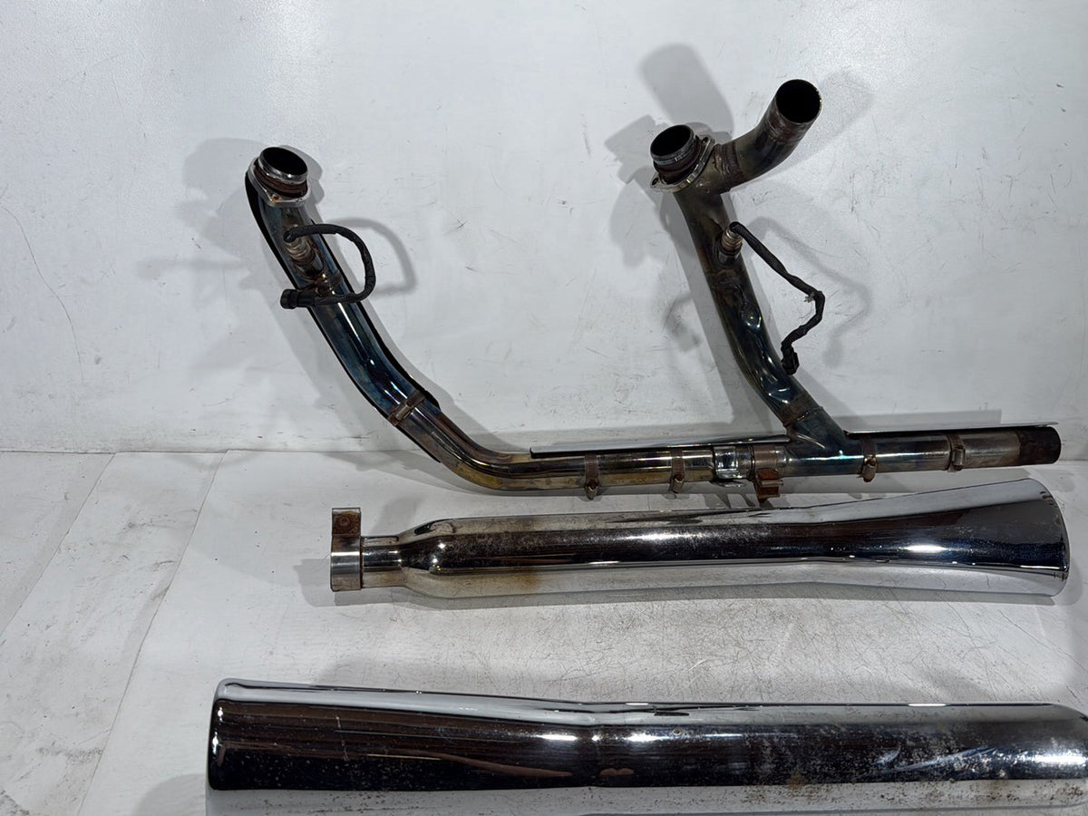 2007 Harley Electra Glide Touring Ultra OEM Exhaust Header Pipes Muffler