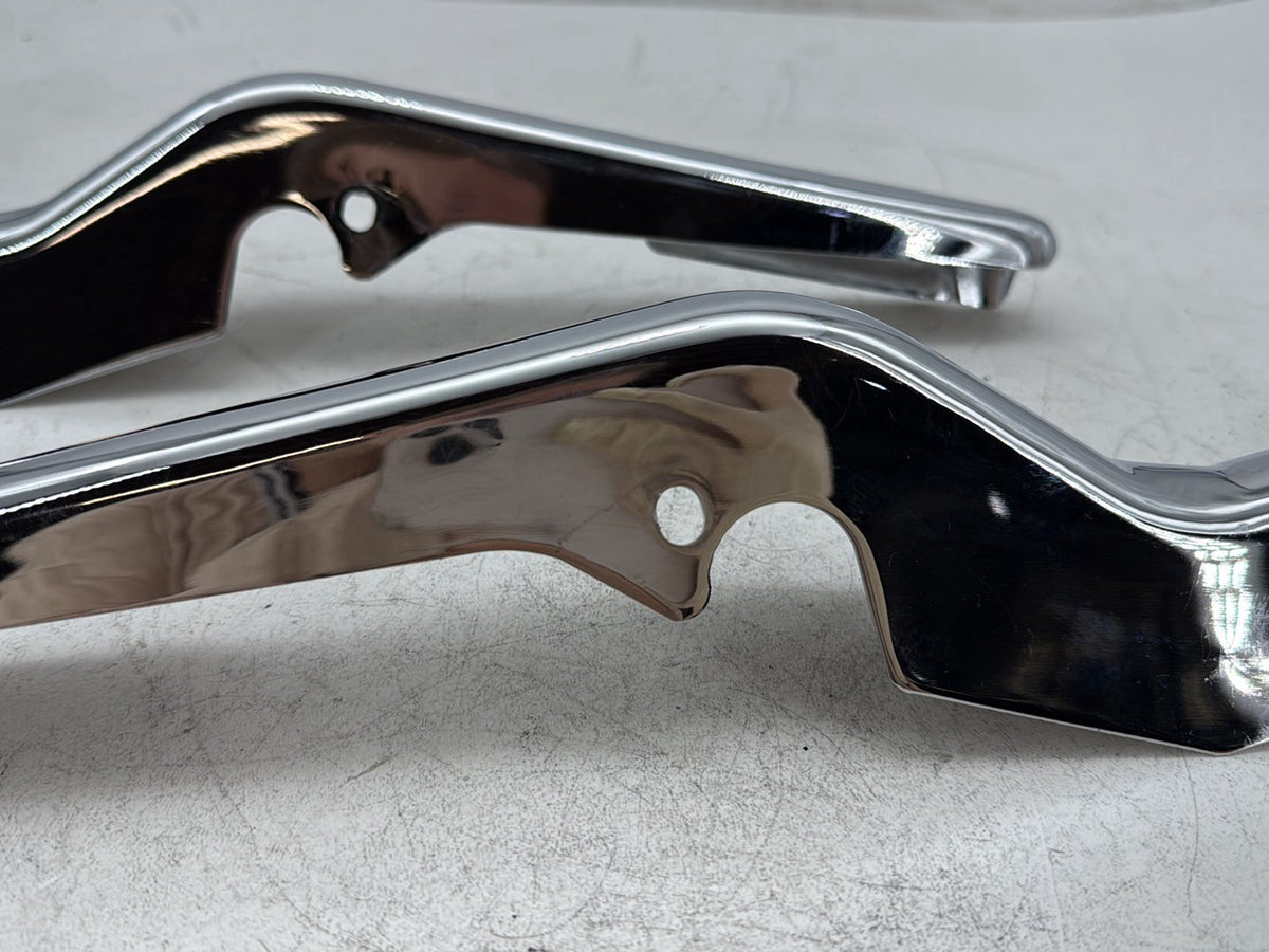 2007 Harley Road King Touring FLHR OEM Rear Left Right Fender Struts Bracket