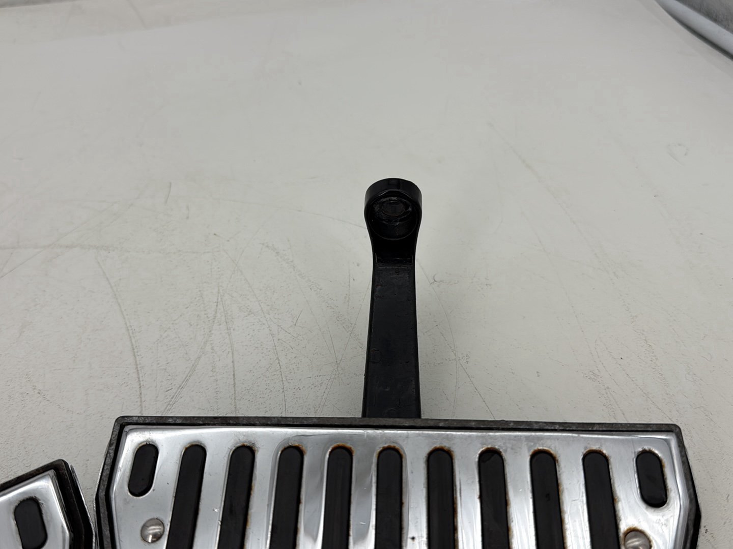 00 Harley Touring Electra Glide Ultra Left Right Passenger Floorboard Foot Rest
