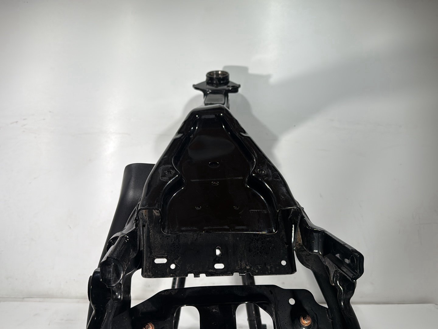 2018 Harley Electra Glide Touring Ultra Body Main Frame Chassis CLN CLR * BENT *
