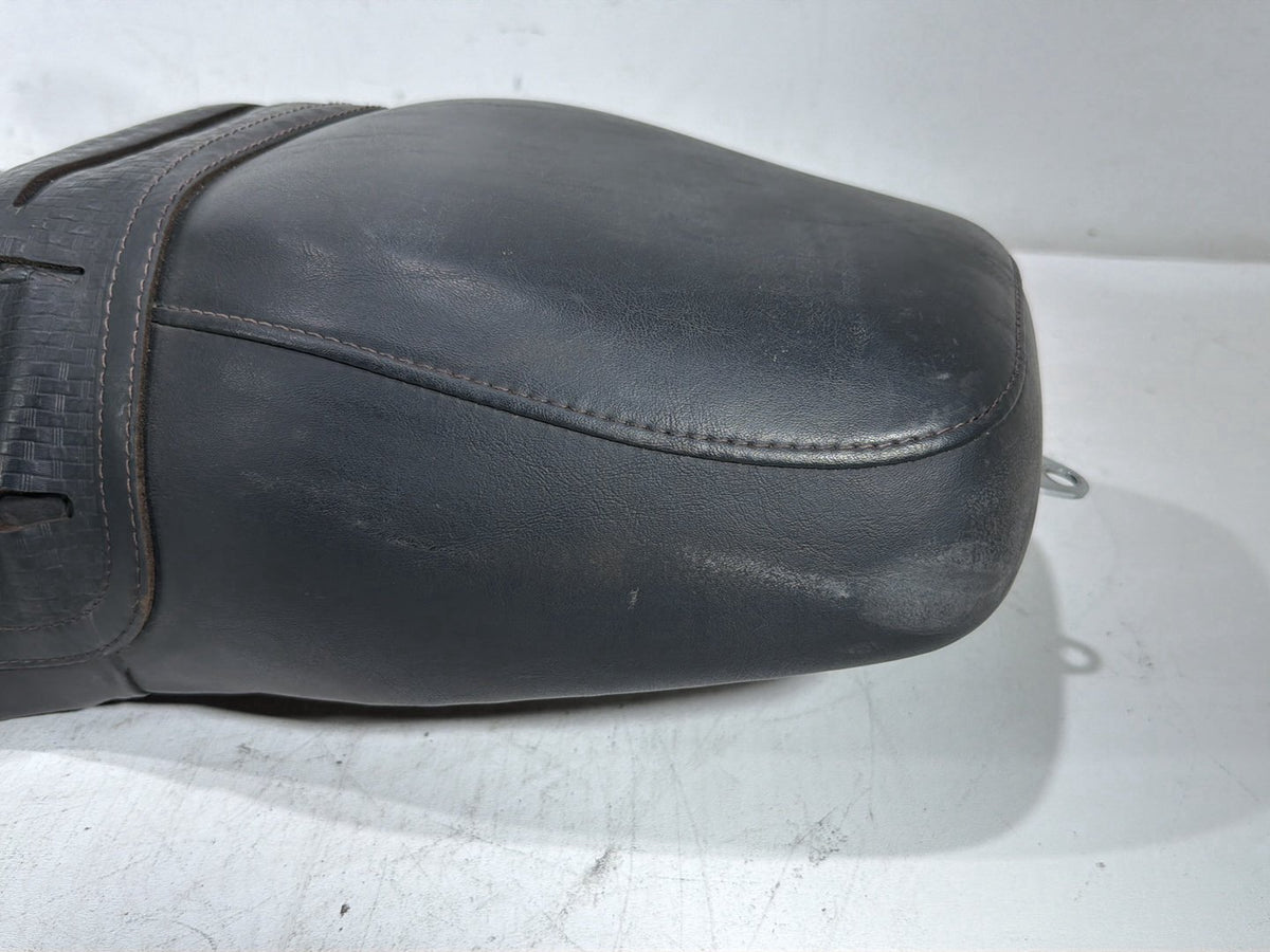 2010 Harley Road King Touring Classic OEM Passenger Rider Driver Seat Saddle