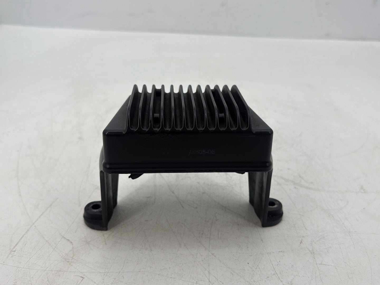 2007 Harley Touring FLHTCU Electra Glide Ultra OEM Voltage Regulator Rectifier