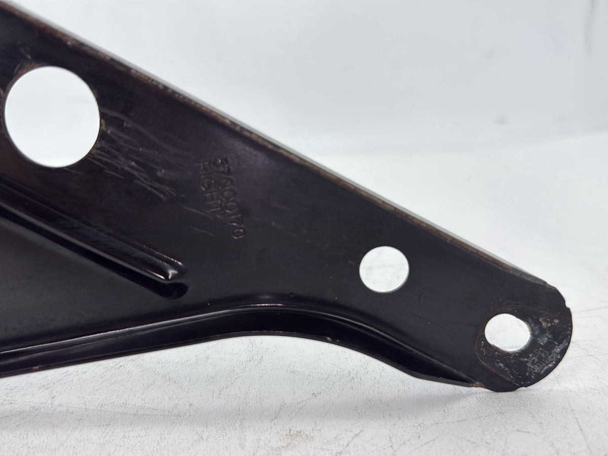 2015 Harley Touring Street Glide OEM Inner Fairing Mount Support Bracket Right