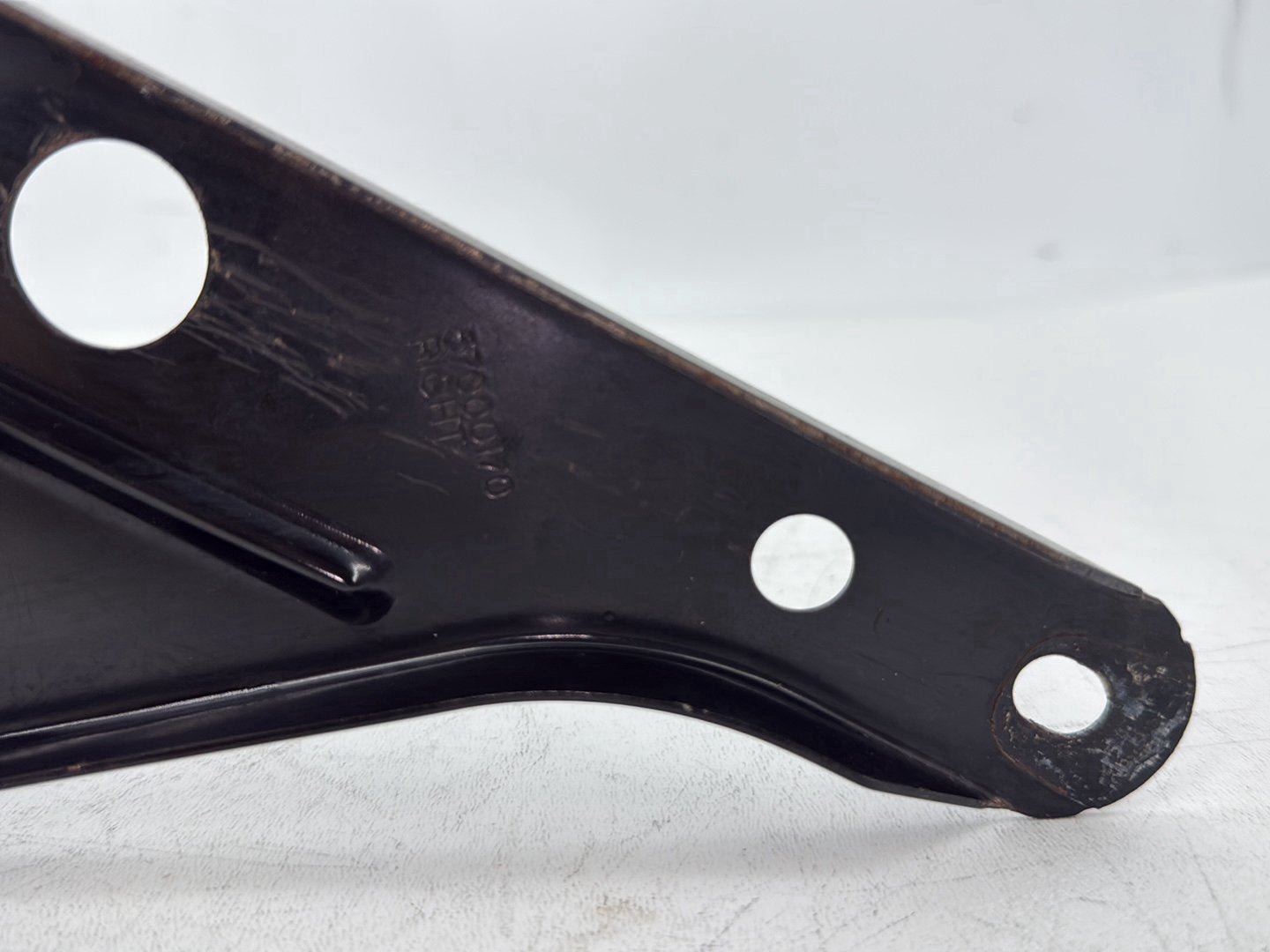 2015 Harley Touring FLHXS Street Glide OEM Inner Fairing Mount Support Bracket