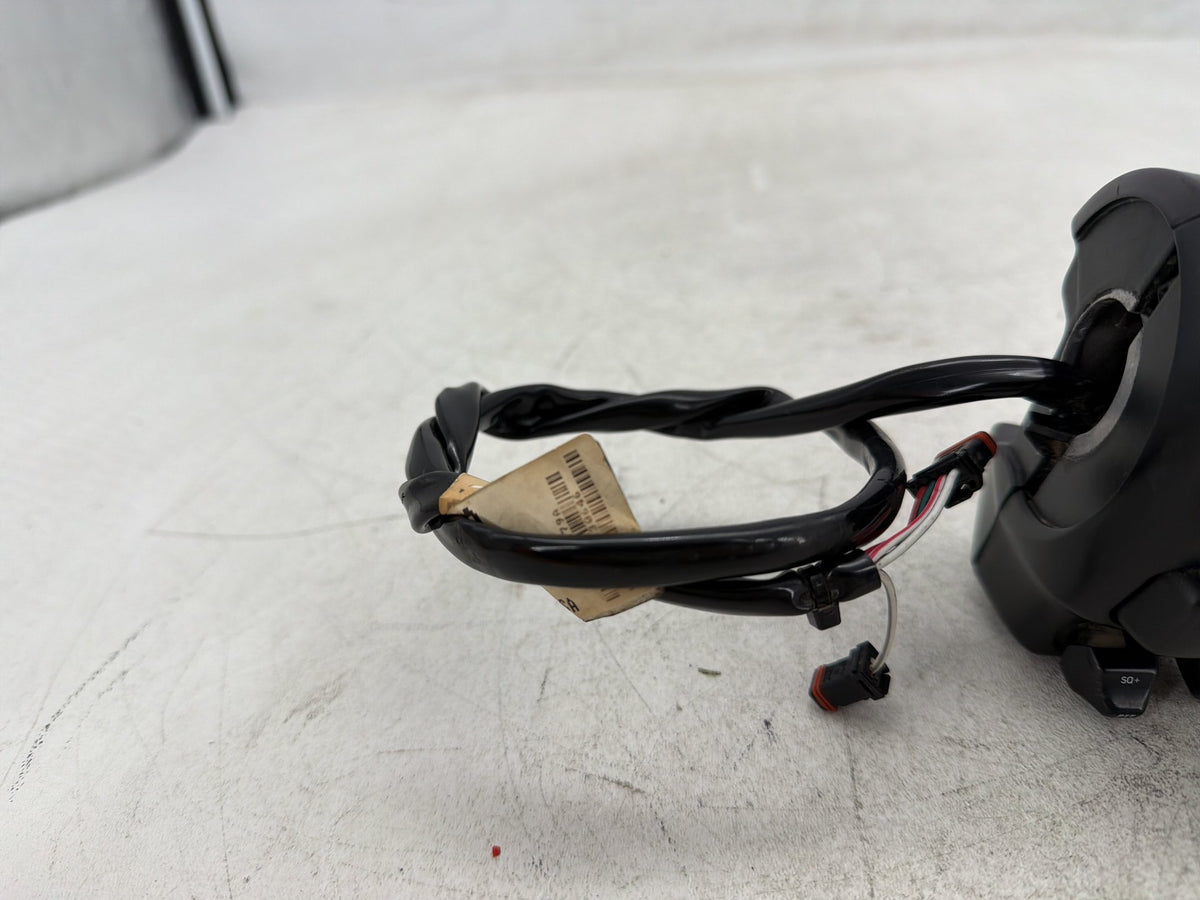 2015 Harley Electra Glide Touring OEM Right Engine Start Kill Switches Controls