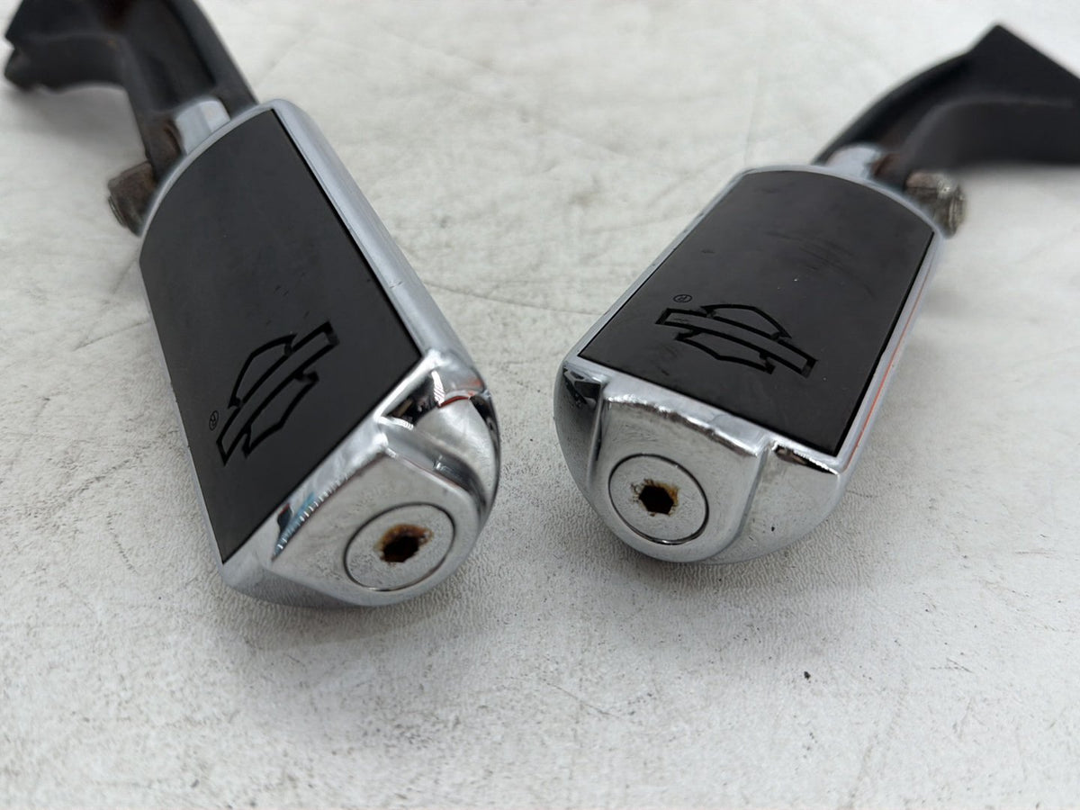 2007 Harley Dyna Street Bob FXDB OEM Passenger Left & Right Foot Pegs