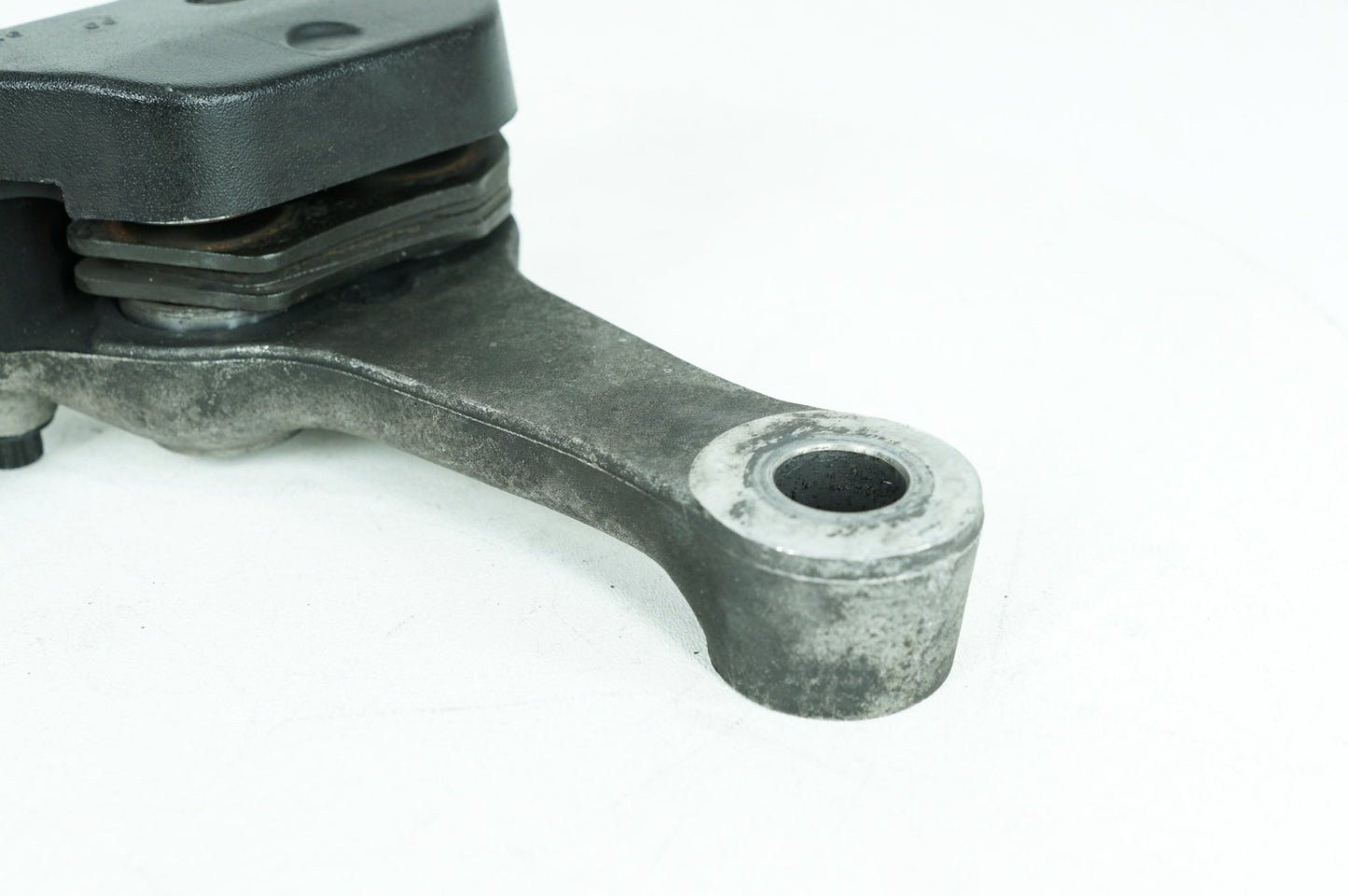 1999 - 2006 Harley-Davidson Touring Electra Glide Classic Rear Back Brake Caliper 44016-00D