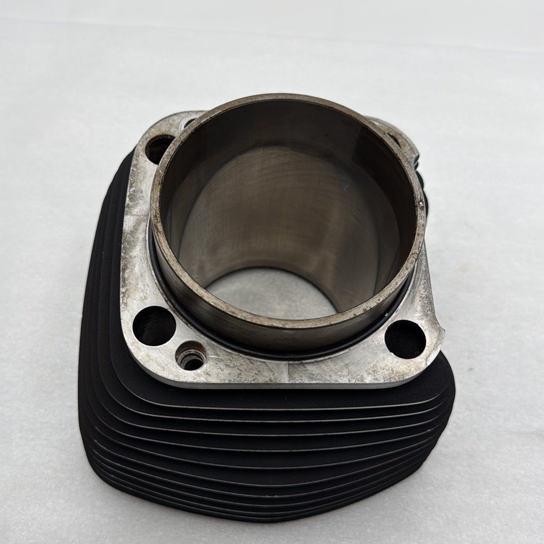 2007 - 2013 Harley-Davidson Touring Electra Glide Ultra Twin Cam Engine Jug 1 Cylinder Barrel  	17458-07