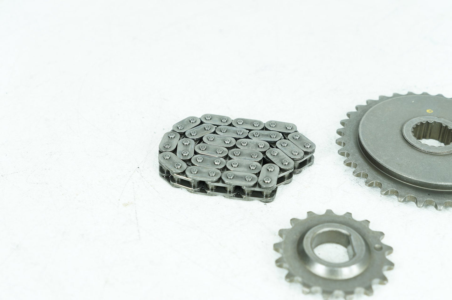 2008 - 2016 Harley-Davidson Dyna Wide Glide Engine Motor Main Primary Chain  	25675-06