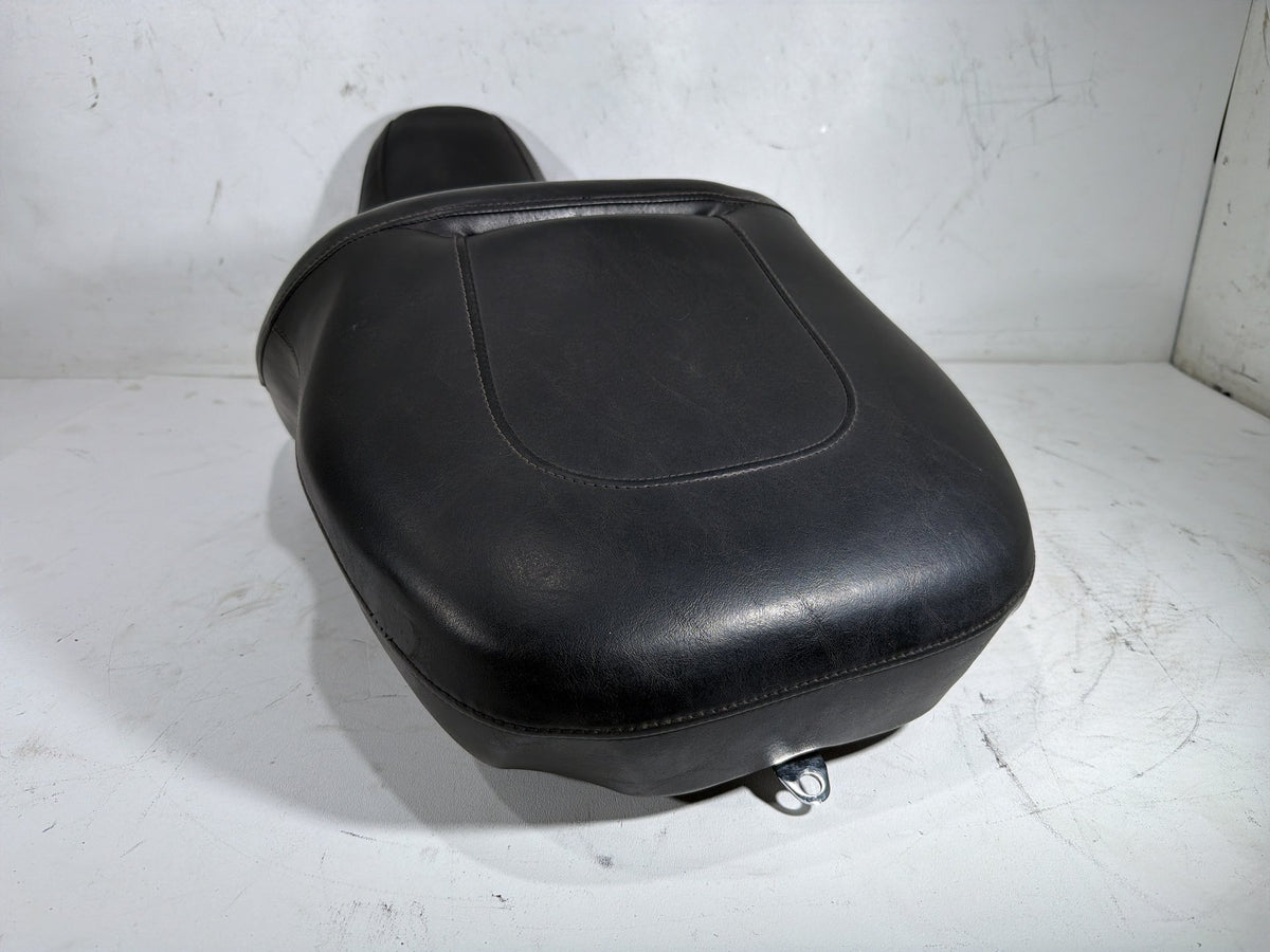 2008 Harley Electra Glide Touring OEM Passenger Rider Driver Seat Saddle *TORN*