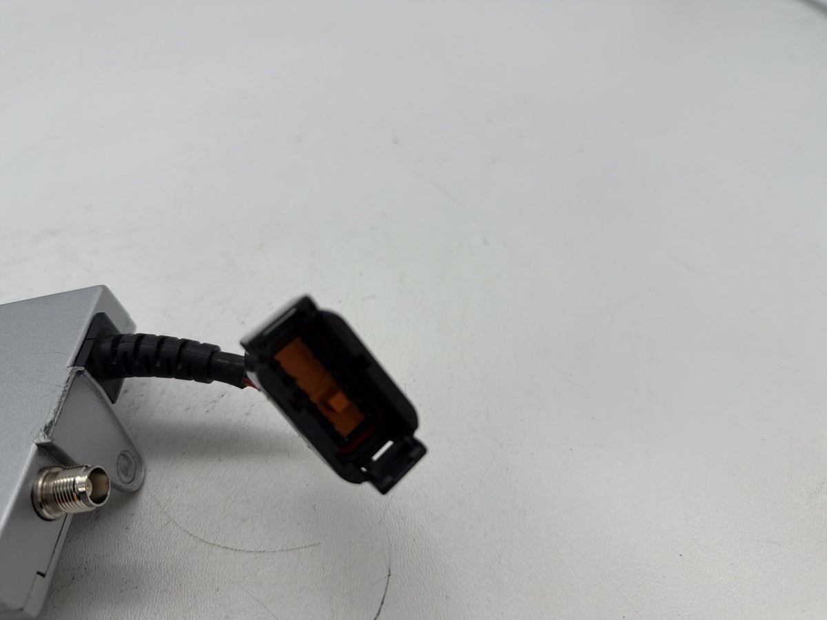 2011 Harley Electra Glide Touring Ultra OEM CB Harman Kardon Radio Module