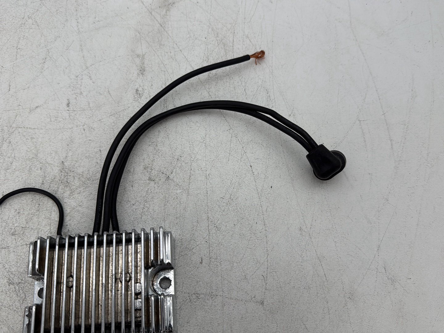 1998 Harley Softail Custom FXSTC OEM Voltage Regulator Rectifier