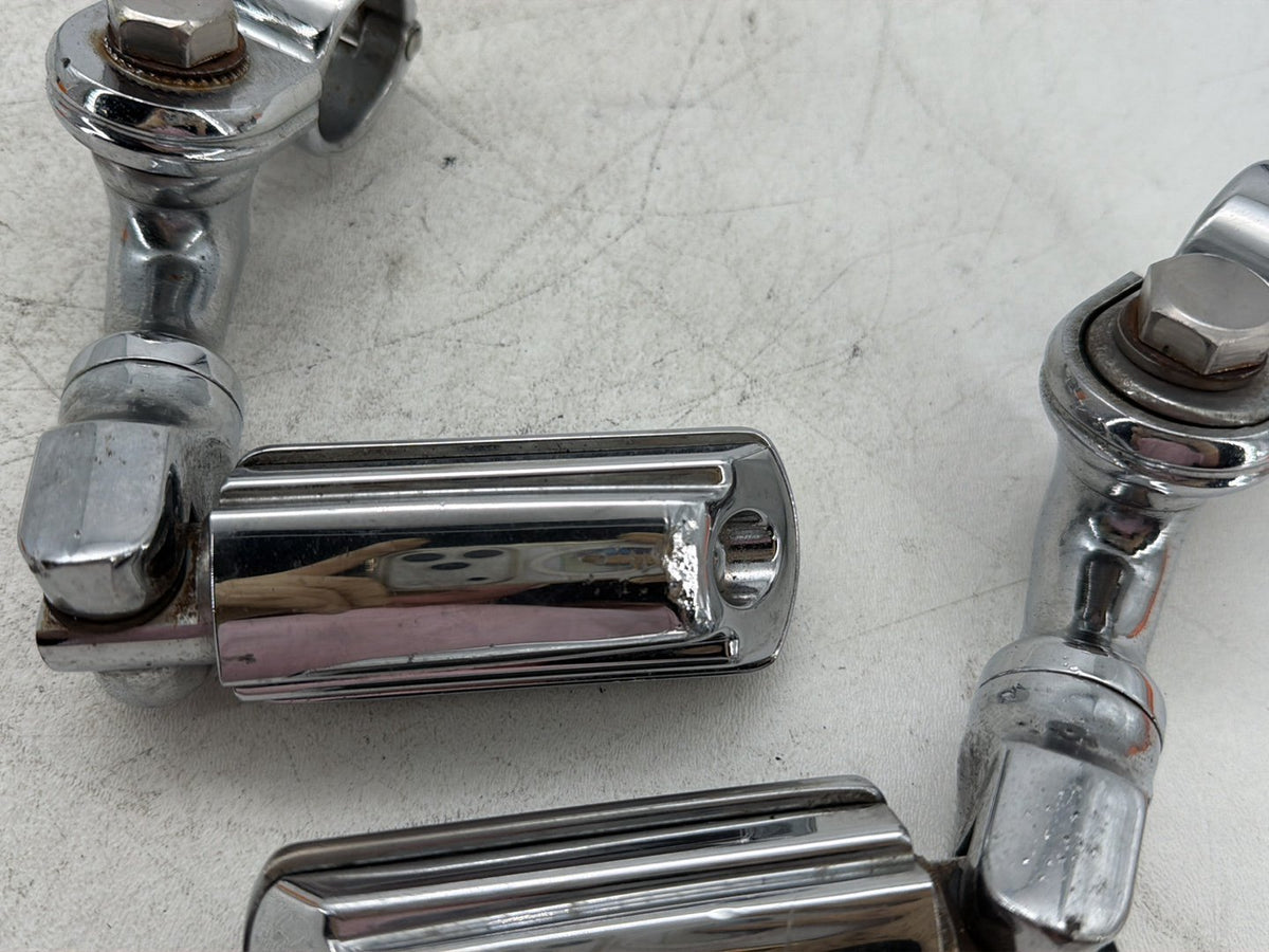 2005 Harley Road King Touring Police OEM Front Right Left Highway Foot Pegs