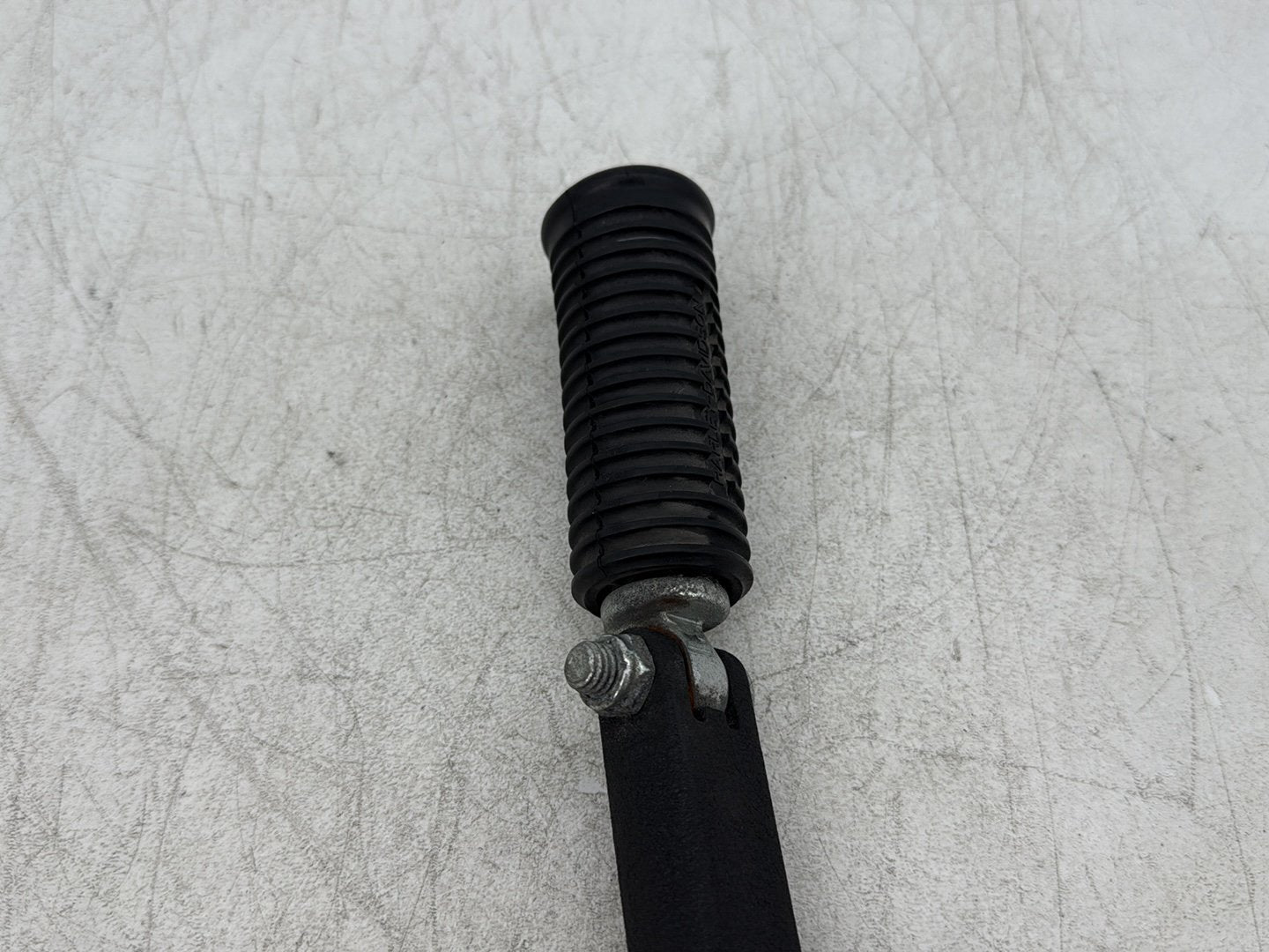 2010 Harley Dyna Fat Bob FXDF OEM Rear Passenger 1 Foot Peg Step Rest