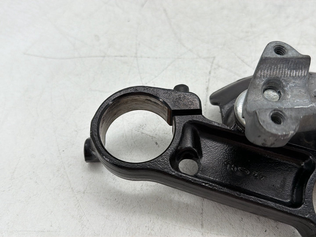2018 Harley Road Glide Touring FLTRXS OEM Front Fork Upper Triple Tree Clamps