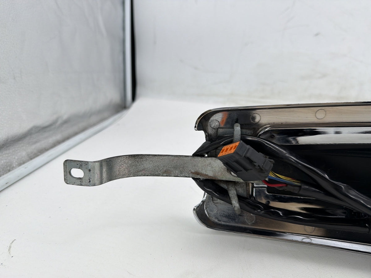 2012 Harley Electra Glide Touring Ultra OEM Fuel Gas Tank Dash Console NOKey