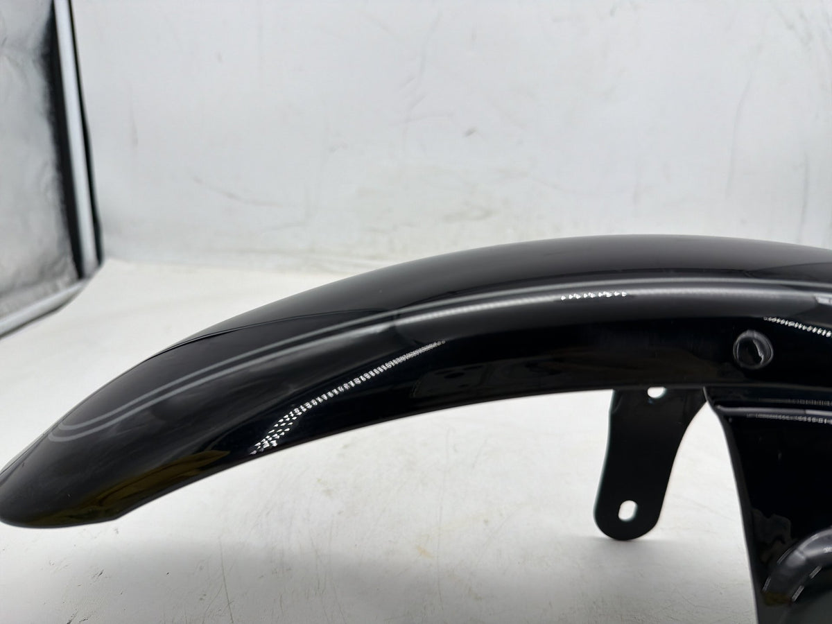 2006 Harley Softail Deuce FXSTDI OEM Front Wheel Fender Shell Panel