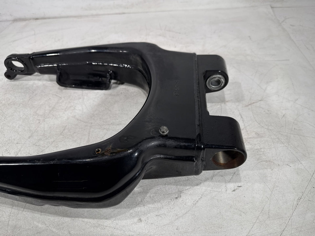 2009 Harley Electra Glide Touring Ultra OEM Rear Fork Swingarm Swing Arm