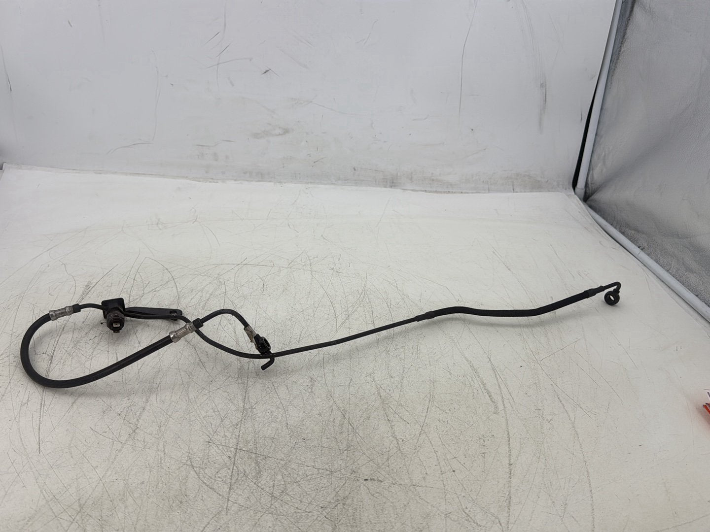 2011 Harley Street Glide Touring FLHX OEM Rear Brake Hose Line Pipe ABS
