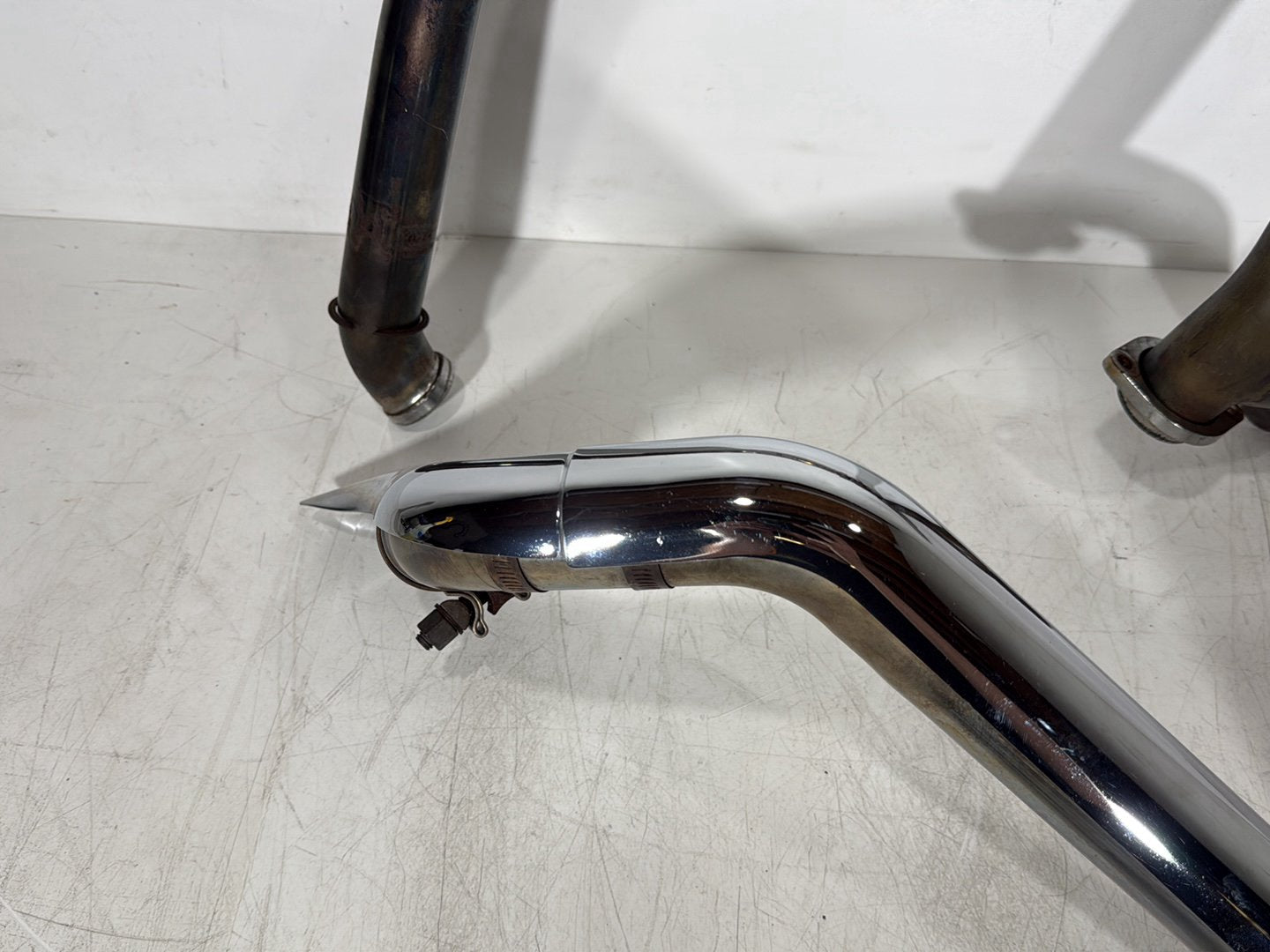 1999 - 2006 Harley-Davidson Touring Electra Glide Classic Exhaust Header Pipes Muffler 65621-99B