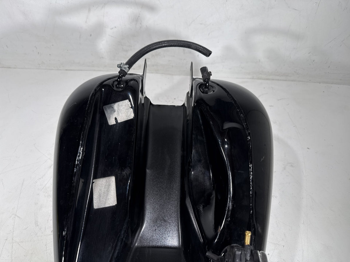 2006 Harley Street Glide Touring FLHX OEM Fuel Gas Tank Gasoline Reservoir