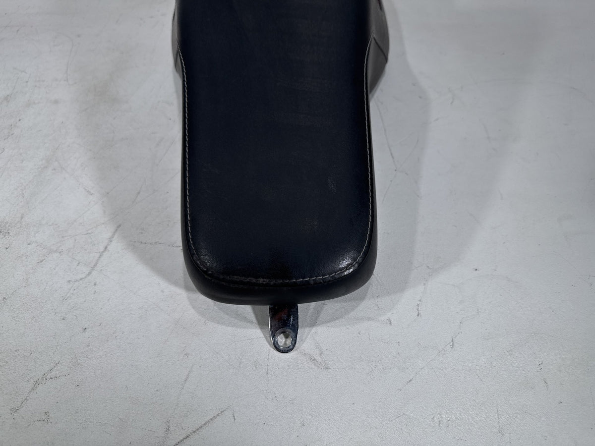 2016 Harley Dyna Fat Bob FXDF 103 OEM Passenger Rider Driver Seat Saddle